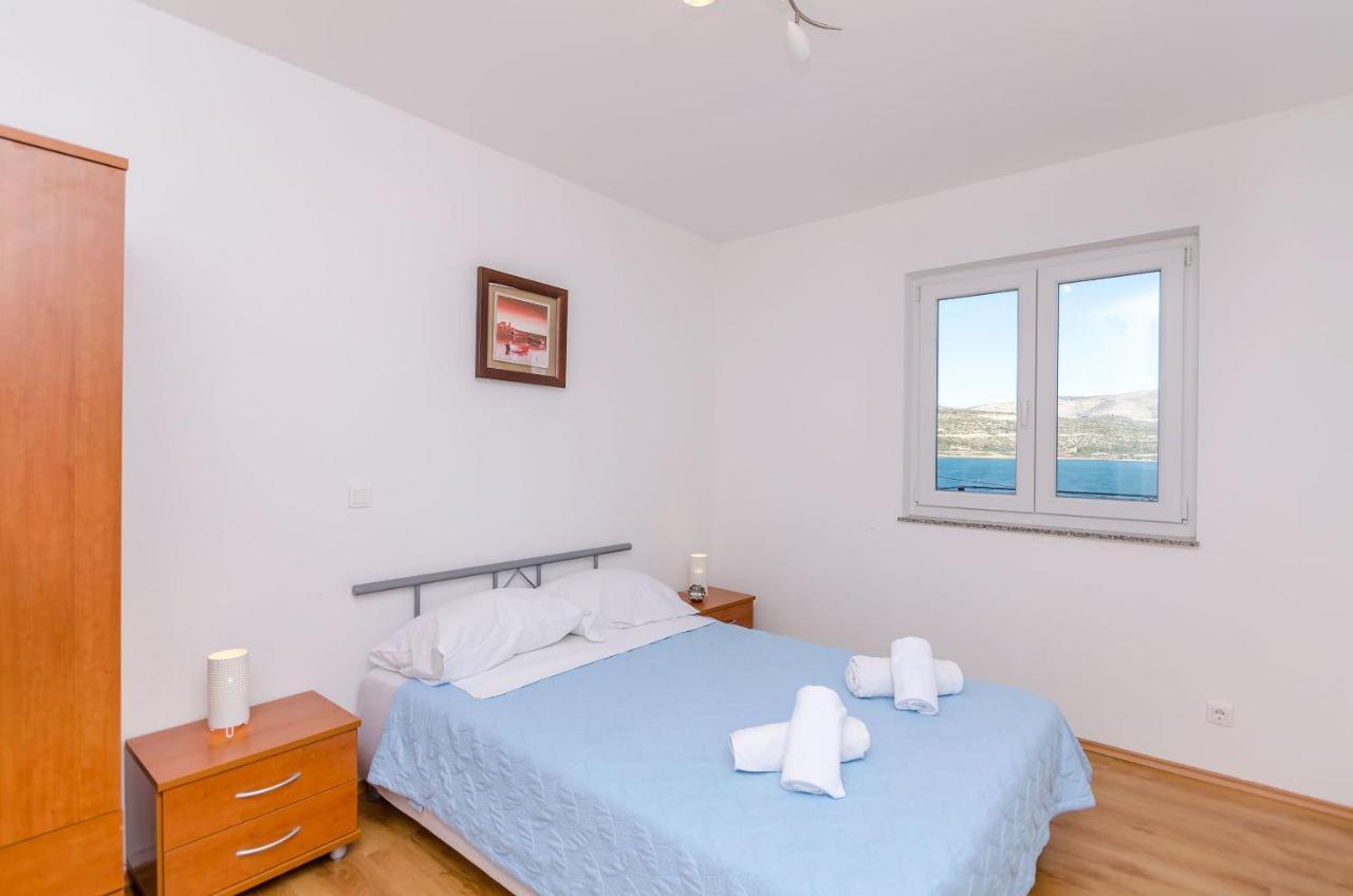 Apartments Mia Трогир Экстерьер фото